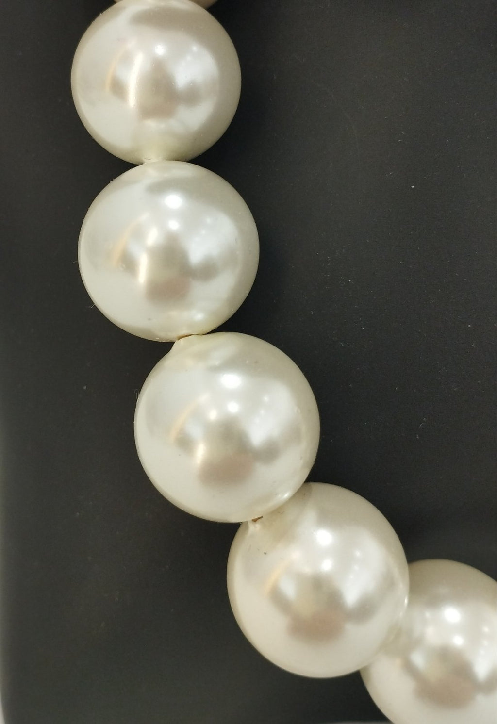 Κολιέ με Λαμπερές Άσπρες Πέρλες | White Shiny Pearls Necklace