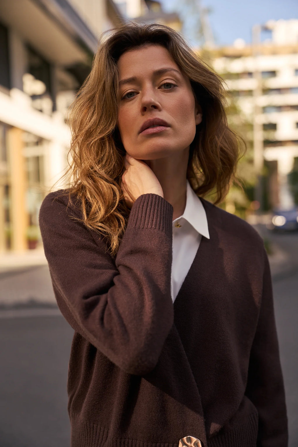Ζακέτα Γυναικεία με Διακοσμητικό Κουμπί Brown | Women's Cardigan with Decorative Button Brown