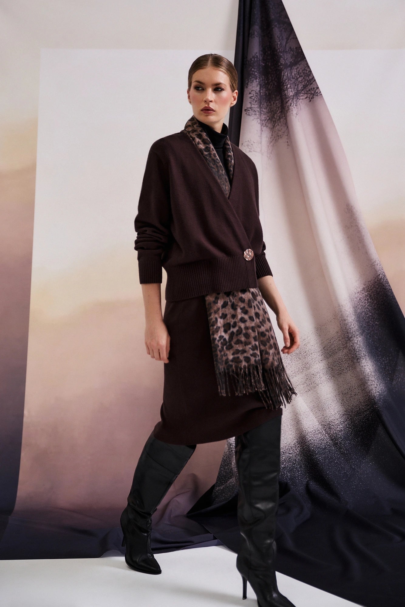 Ζακέτα Γυναικεία με Διακοσμητικό Κουμπί Brown | Women's Cardigan with Decorative Button Brown