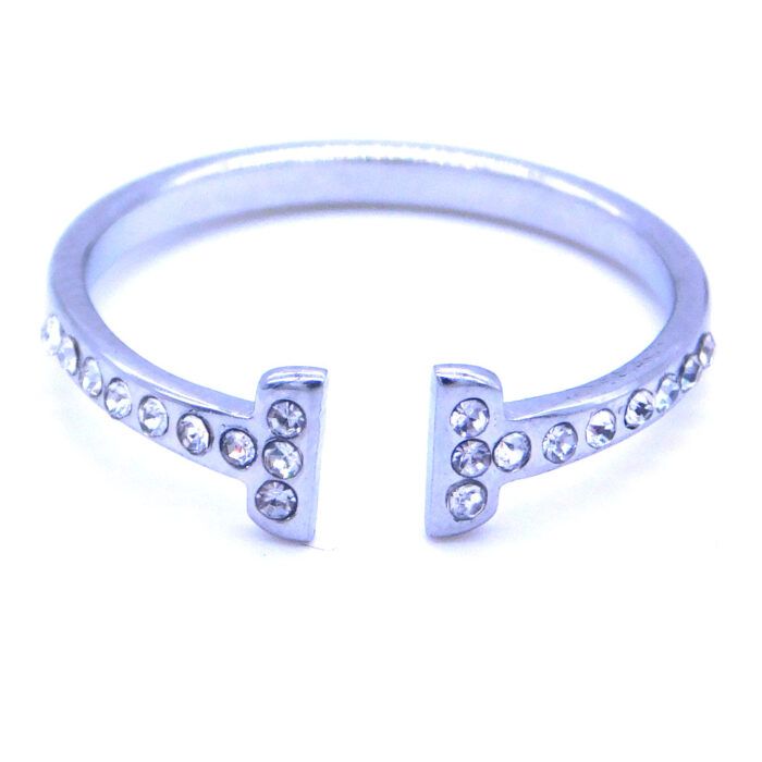 Ατσάλινο δαχτυλίδι με πετράδια ζιργκόν και αυξομείωση μεγέθους | Steel ring with zircon stones and adjustable size