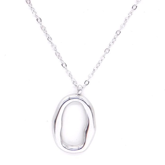 Ατσάλινο κολιέ με κρεμαστό οβάλ στοιχείο