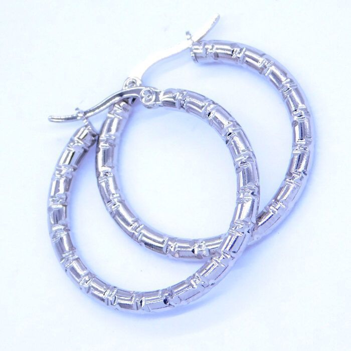 Ατσάλινα σκουλαρίκια κρεμαστοί κρίκοι με εγκοπές | Steel earrings hanging hoops with notches