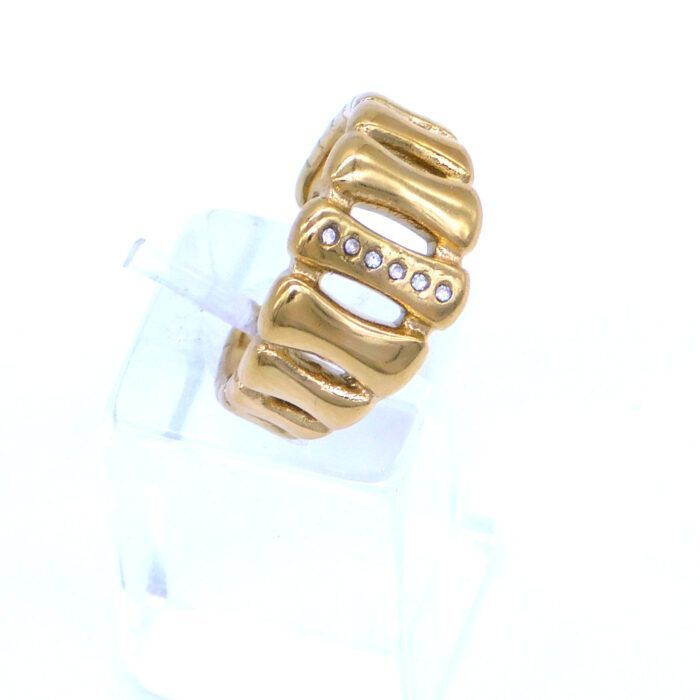Ατσάλινο δαχτυλίδι με ζιργκόν πετράδια | Stainless Steel RIng with Zircon Stones