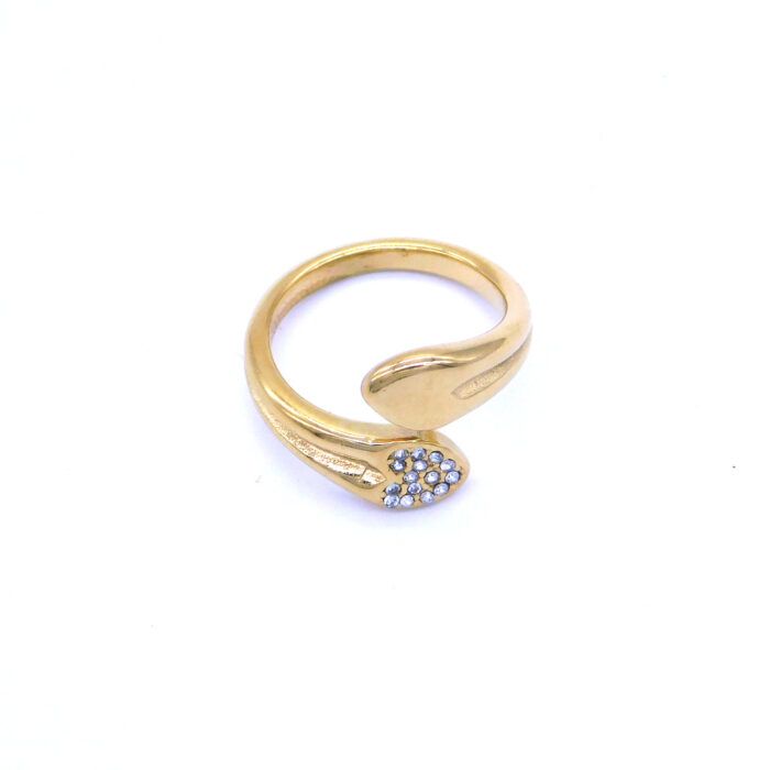 Ατσάλινο δαχτυλίδι καρδιά με ζιργκόν πετράδια | Steel heart ring with zircon gems