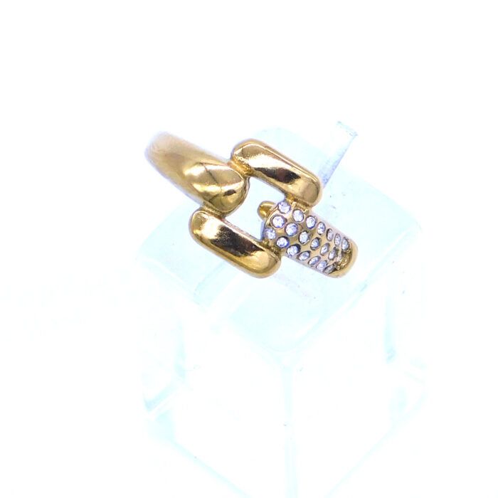 Ατσάλινο δαχτυλίδι Square με ζιργκόν πετράδια | Square steel ring with zircon gems