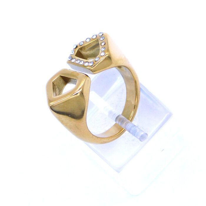 Ατσάλινο δαχτυλίδι με ζιργκόν πετράδια | Steel ring with zircon gems