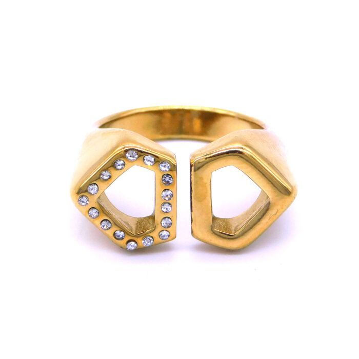 Ατσάλινο δαχτυλίδι με ζιργκόν πετράδια | Steel ring with zircon gems