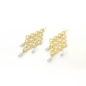 Σκουλαρίκια Χειροποίητα με Χρυσές Λεπτομέρειες και Πέρλες | Handmade Εarrings with Ρearls & gold Αccents.