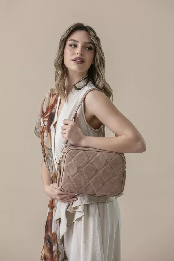 Καπιτονέ τριθέσια τσάντα χειρός - FRAGOLA