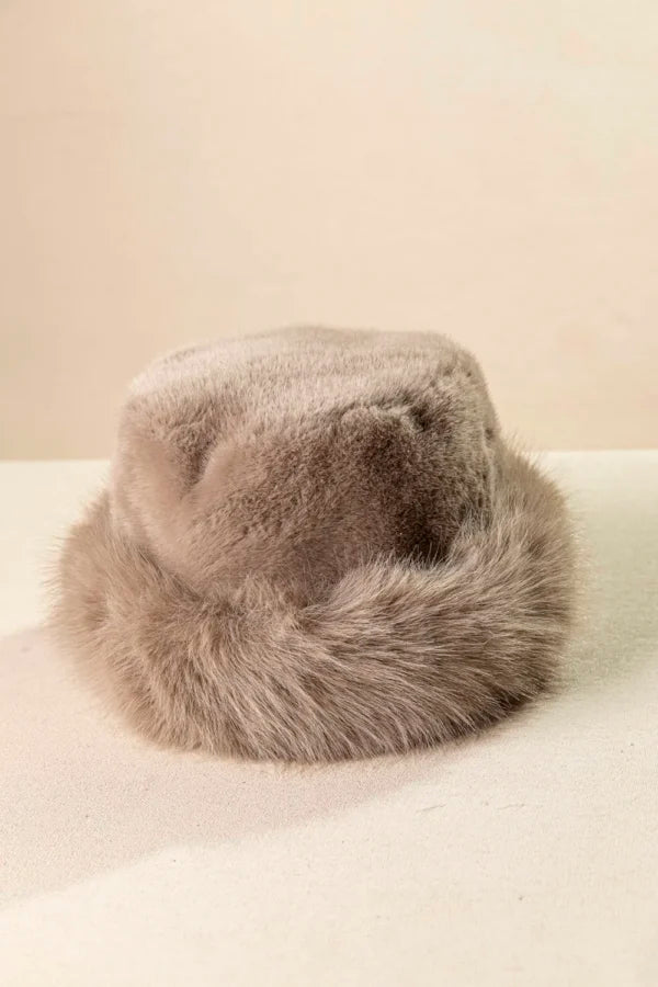 Γυναικείο καπέλο από ακρυλική γούνα-FRAGOLA