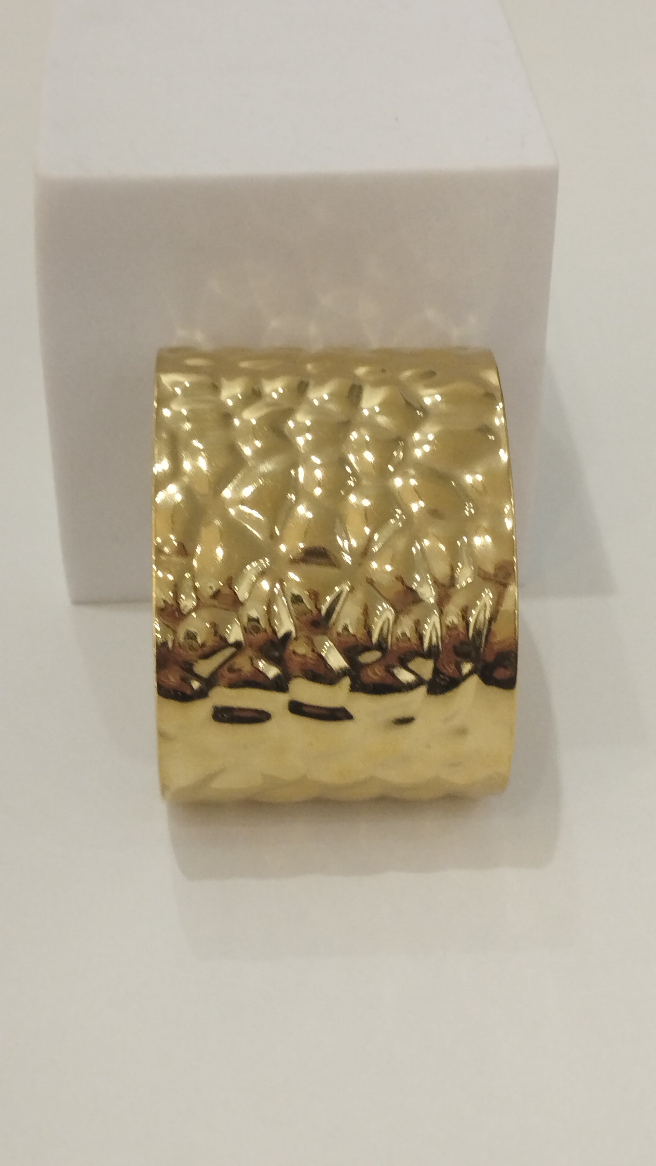 Χρυσό Σφυρήλατο Cuff βραχιόλι | Gold Hammered Cuff Bracelet