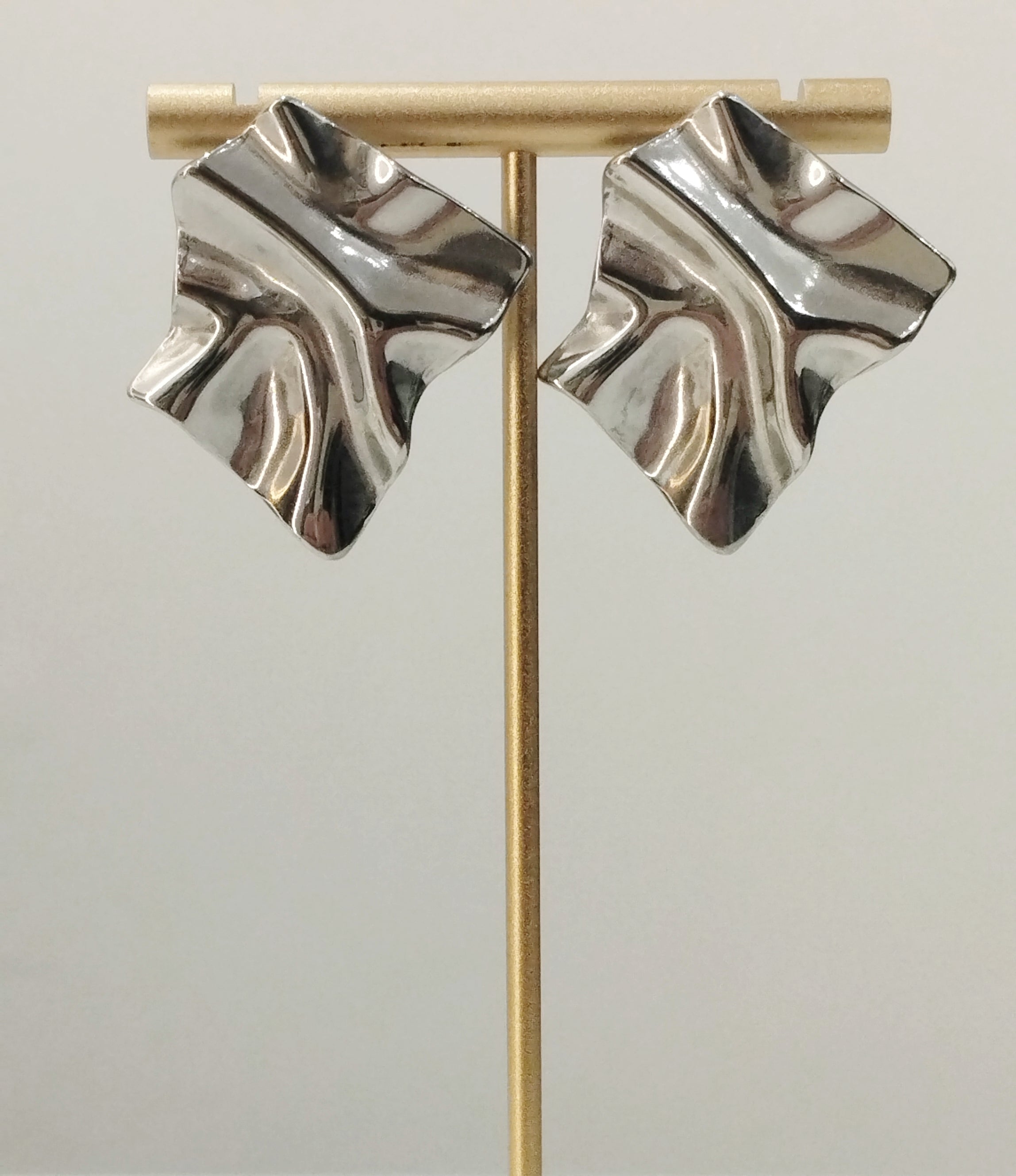 Γυναικεία Ατσάλινα Σκουλαρίκια | Women's Steel Earrings