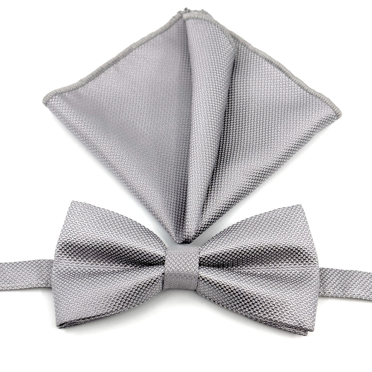Γκρι-Ασημί Παπιγιόν Τύπου Oxford Σετ με Μαντήλι
