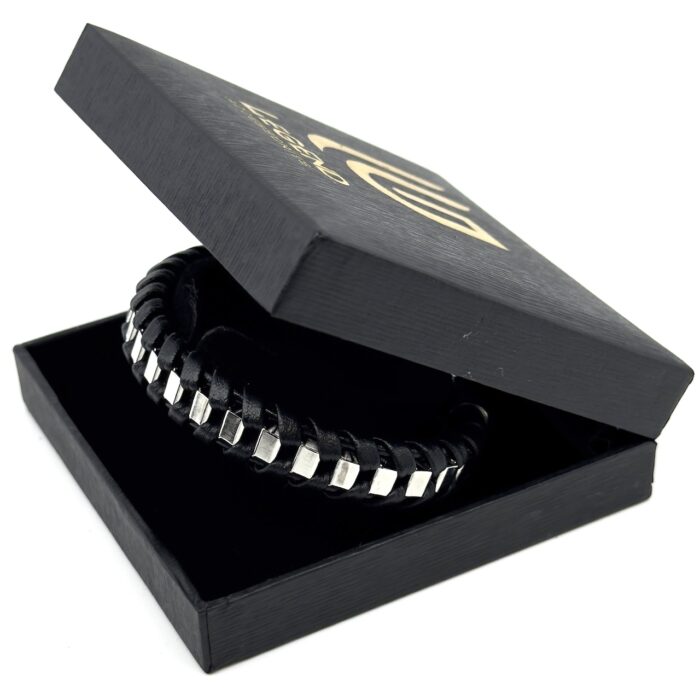 Μαύρο Δερμάτινο Βραχιόλι με Ασημί Μαγνητικό Κούμπωμα από Ανοξείδωτο Ατσάλι |Black Leather Bracelet with Silver Magnetic Stainless Steel Clasp