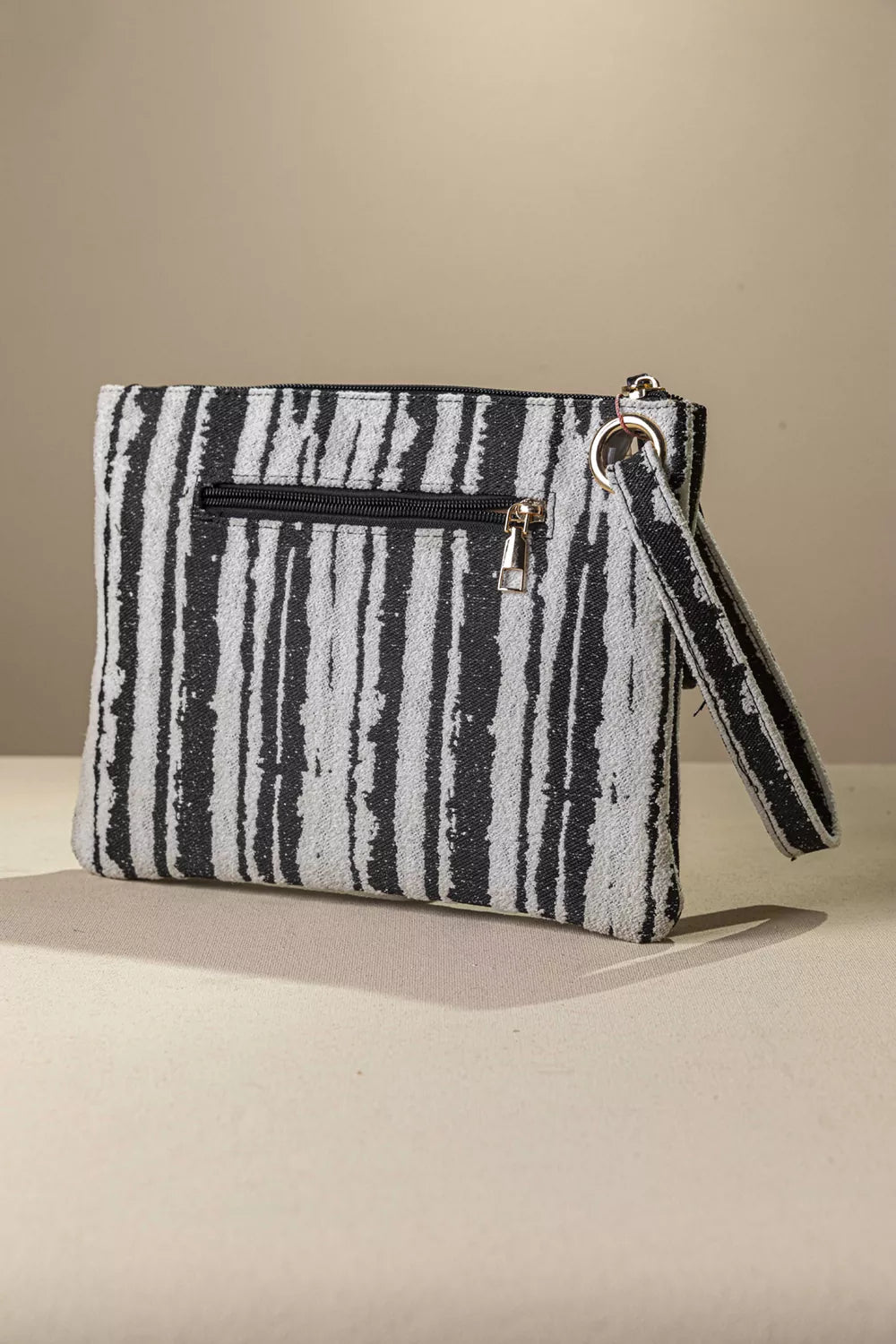 Στυλάτο νεσεσέρ/τσαντάκι - FRAGOLA