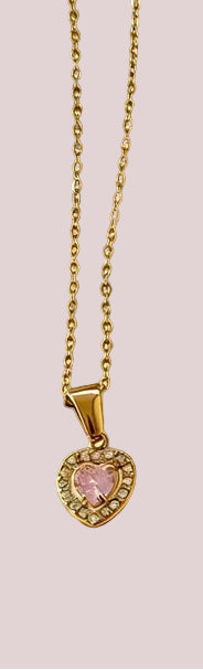 Γυναικείο κολιέ σε σχήμα καρδιάς