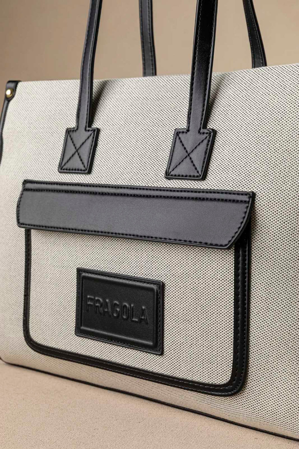 Τετράγωνη τσάντα ώμου από καραβόπανο