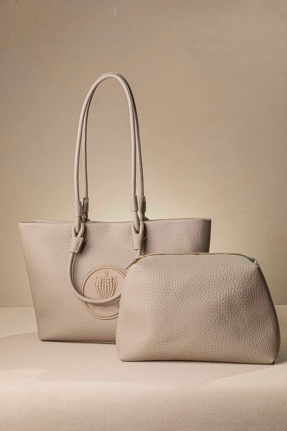 Πανάλαφρη τσάντα χειρός και ώμου