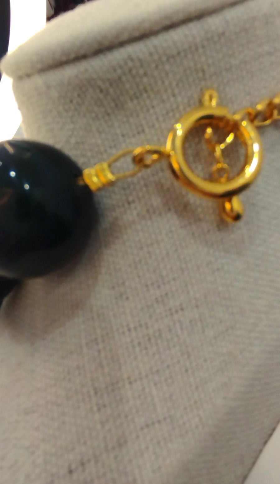 Χειροποίητο Κολιέ με  Σκούρο Πράσινο Χαολίτη | Handmade Dark Green Howlite Necklace