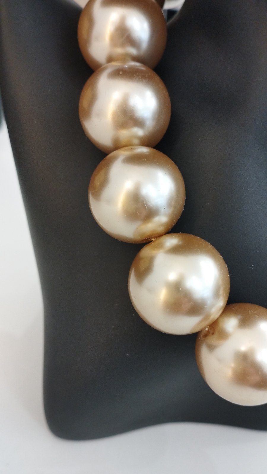 Κολιέ με Λαμπερές Χρυσαφί Πέρλες|Gold Shiny Pearls Necklace