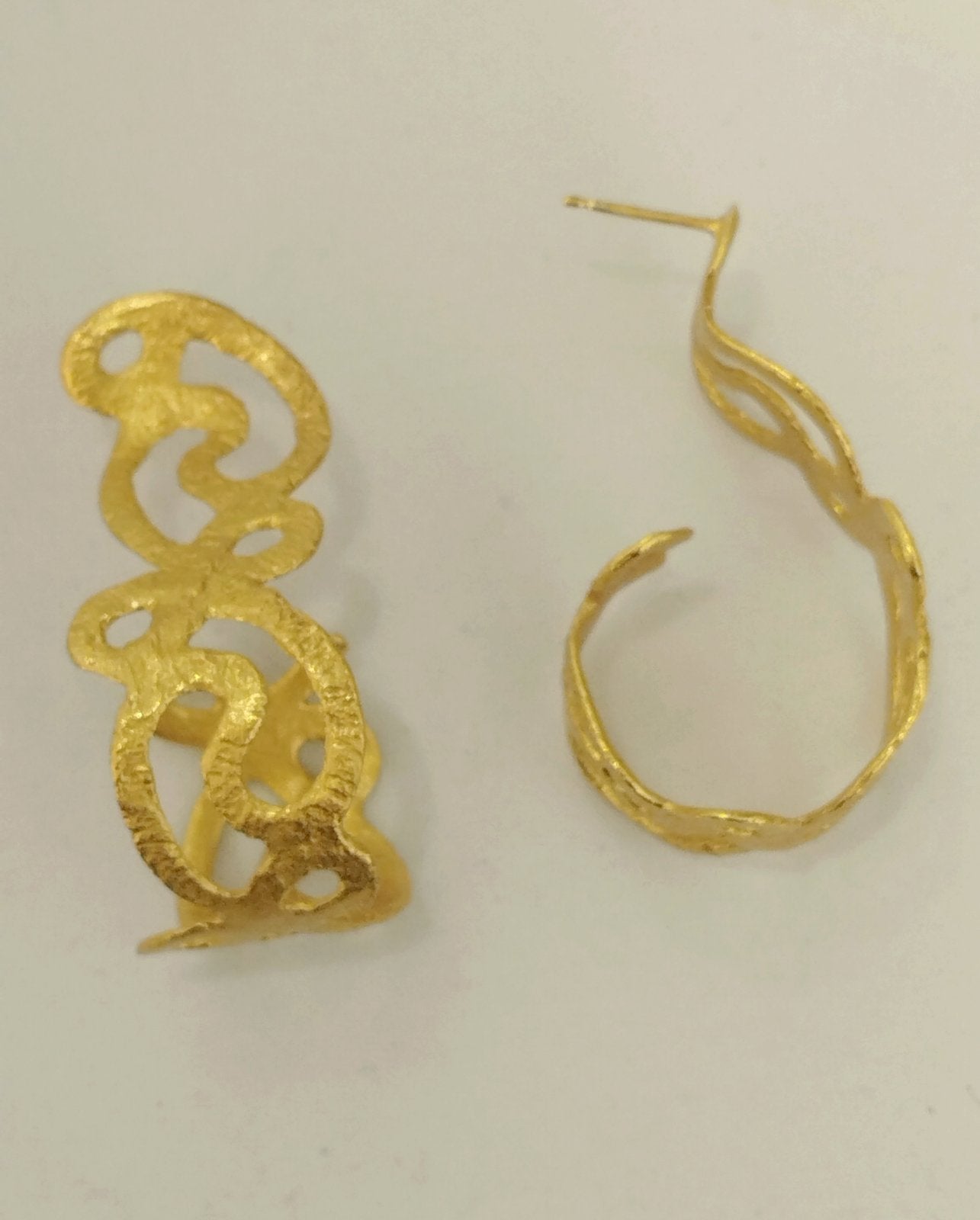 Χειροποίητα Χρυσά Σκουλαρίκια | Handmade Gold Earrings
