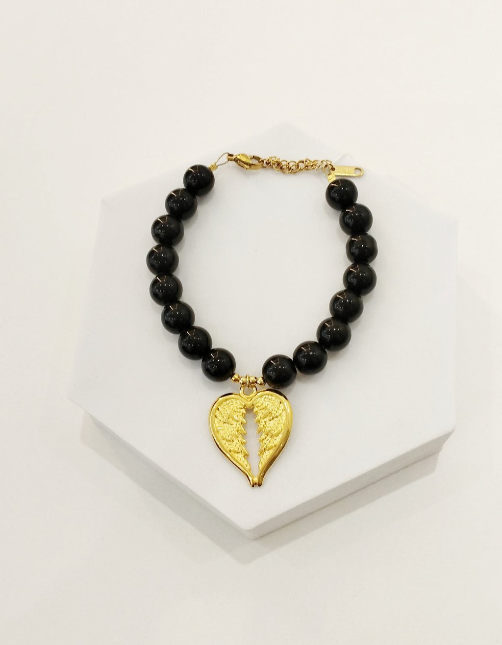 Βραχιόλι με γυάλινες χάντρες & επίχρυσο μοτίφ