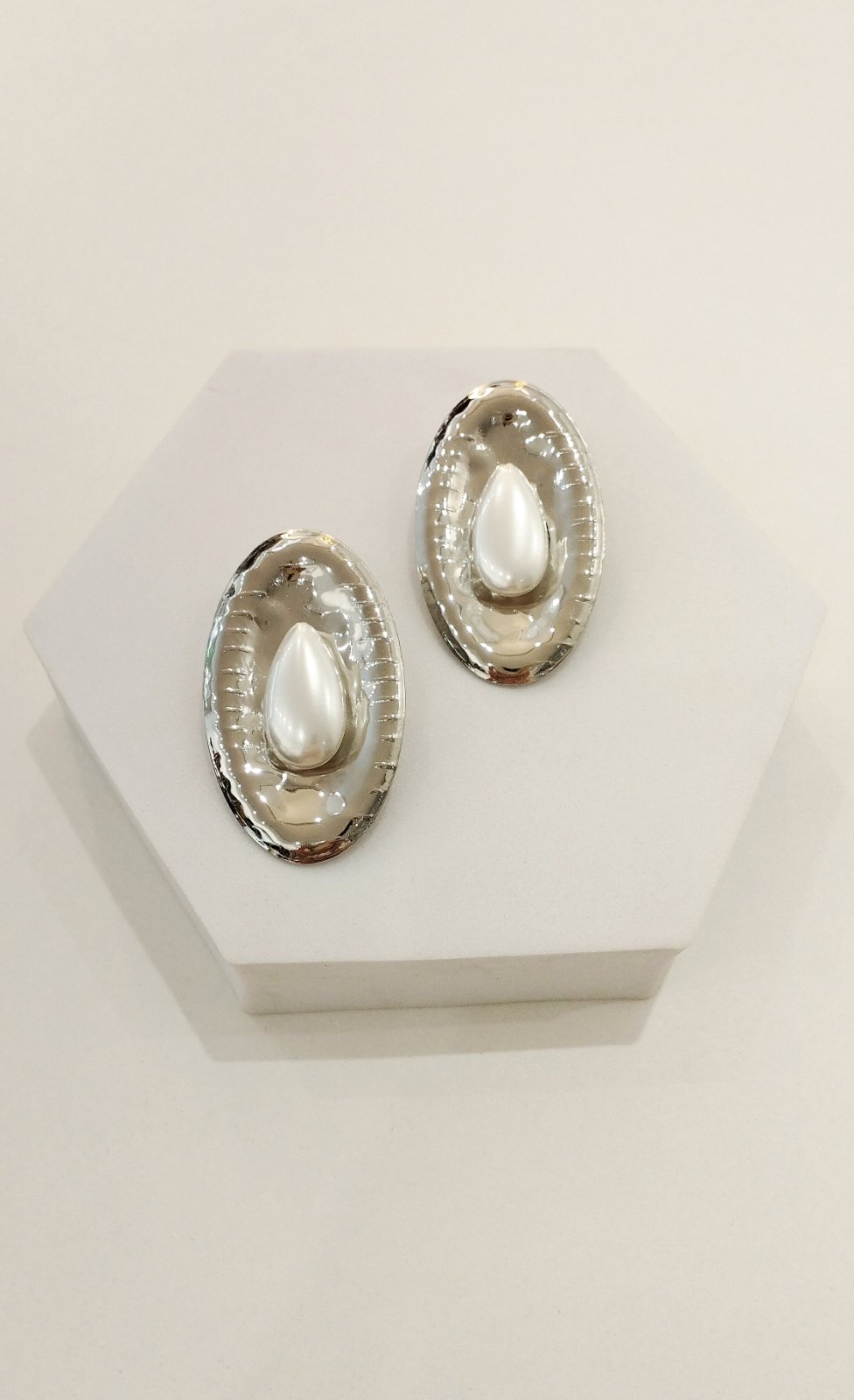 Σκουλαρίκια Ατσάλινα με Πέρλα | Stainless Steel Earrings with Pearl