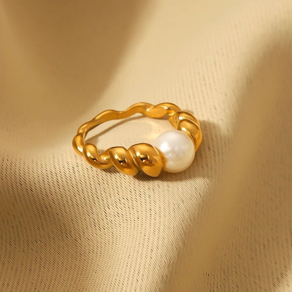 Γυναικείο Ατσάλινο Δαχτυλίδι με Πέρλα | Woman’s Steel Ring with Pearl