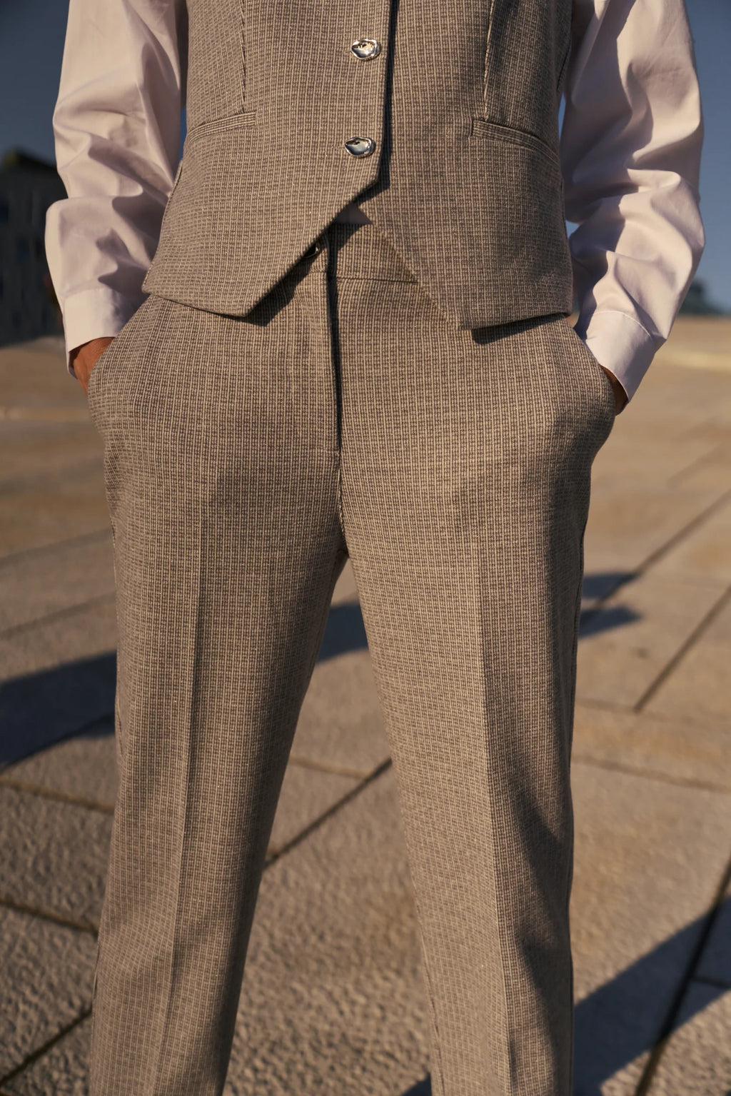 Γυναικείο Ψηλόμεσο Καρό Παντελόνι L. Grey /  Women’s High-Waisted Checkered Trousers L. Grey