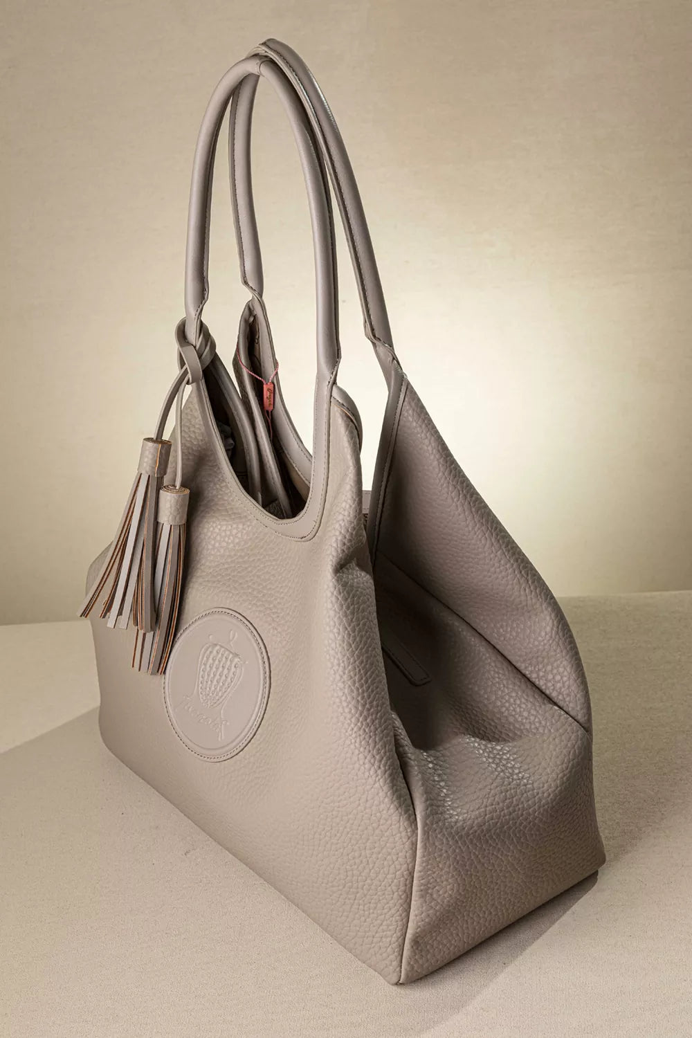 Τεράστια shopping bag